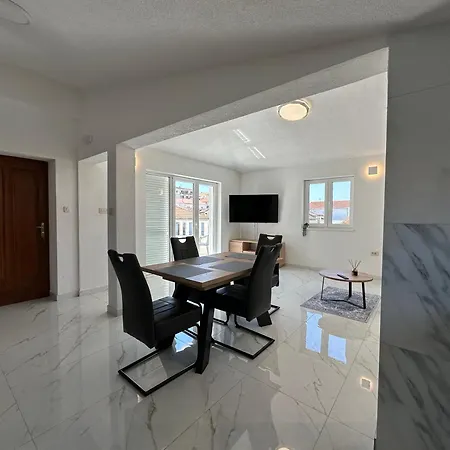 Dante Gasthof Trogir