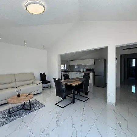 Dante Gasthof Trogir